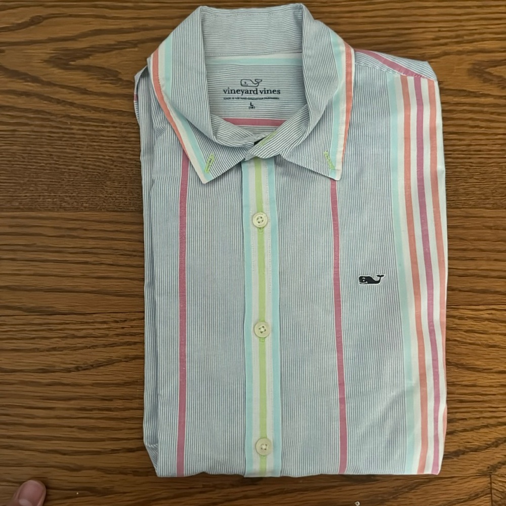 Vineyard vines button down